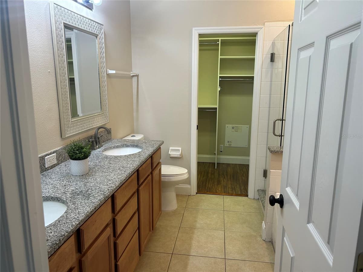 3292 COVERED BRIDGE DRIVE — photo 16 of 38