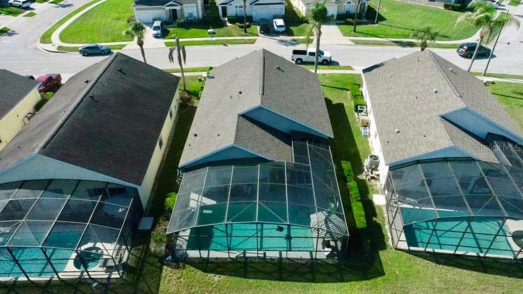 16732 GLENBROOK BOULEVARD — photo 4 of 27