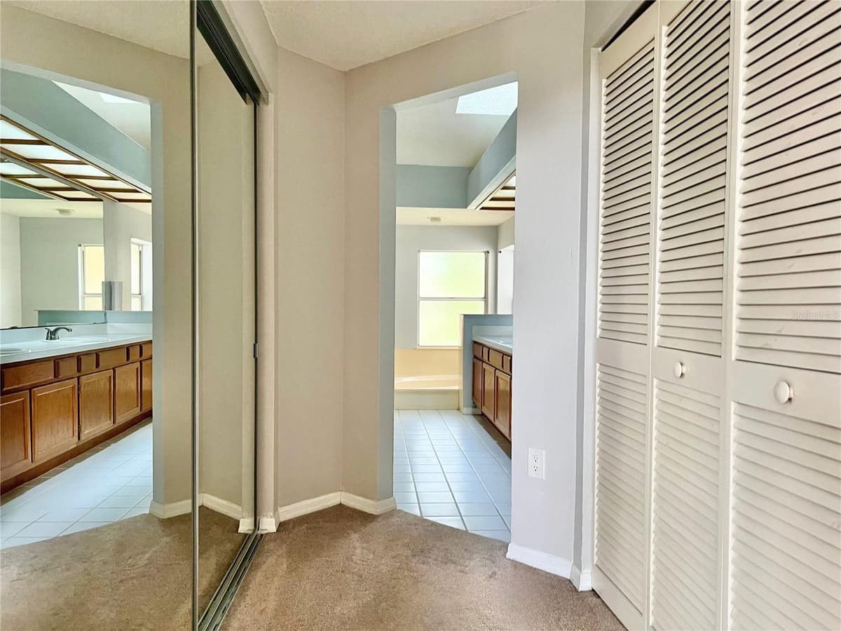 114 CLAYS TRAIL — photo 19 of 20