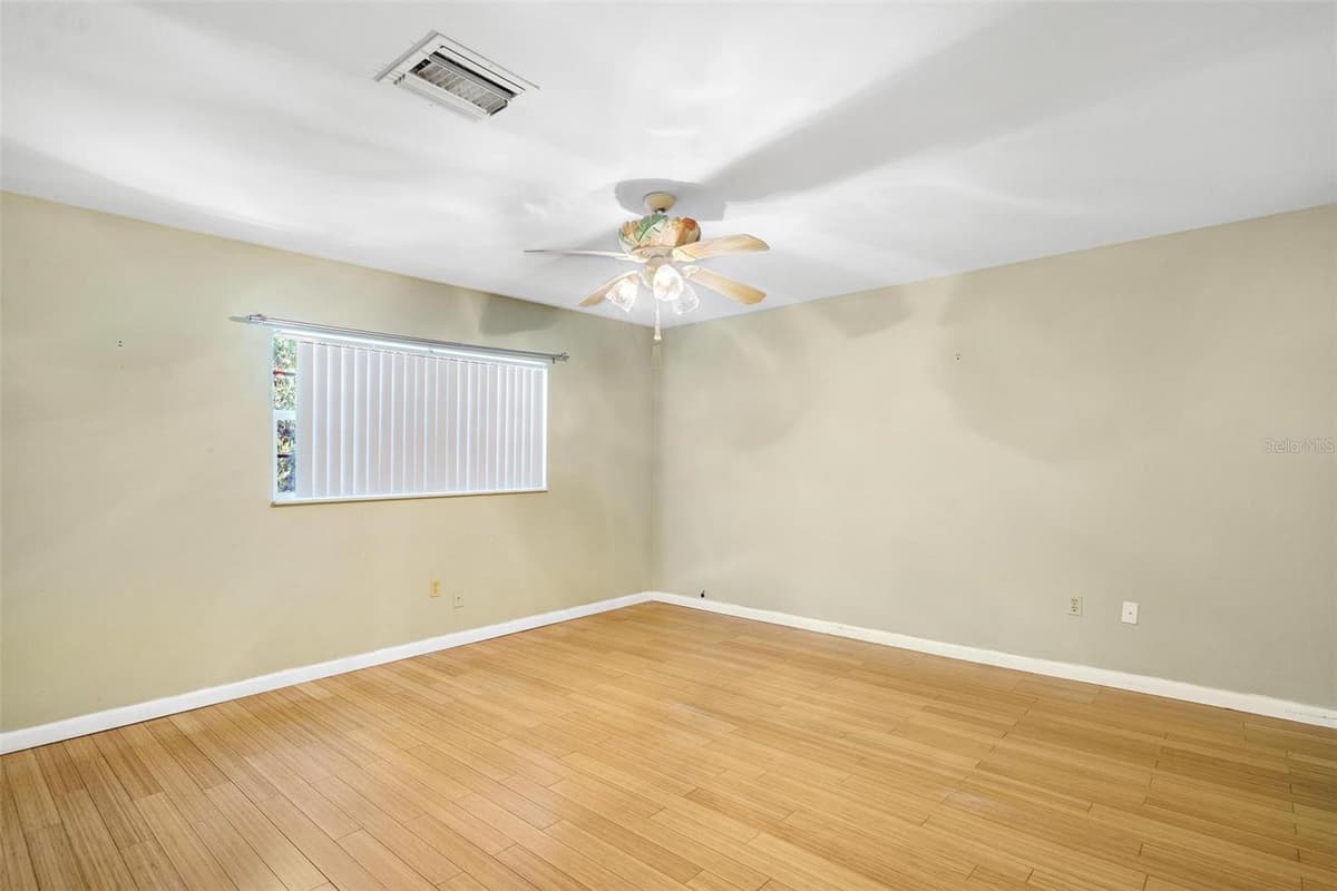2400 GRIFFIN DRIVE — photo 47 of 78