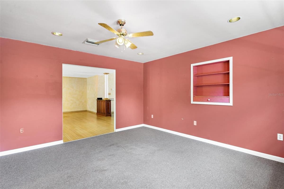 2400 GRIFFIN DRIVE — photo 56 of 78