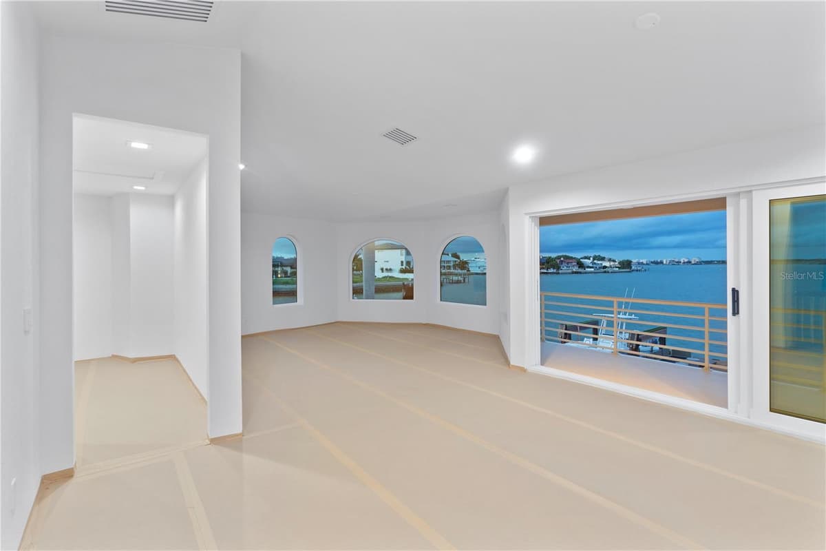 2250 DONATO DRIVE — photo 68 of 97