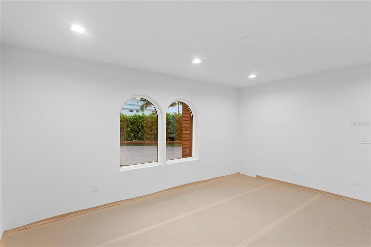 2250 DONATO DRIVE — photo 61 of 97