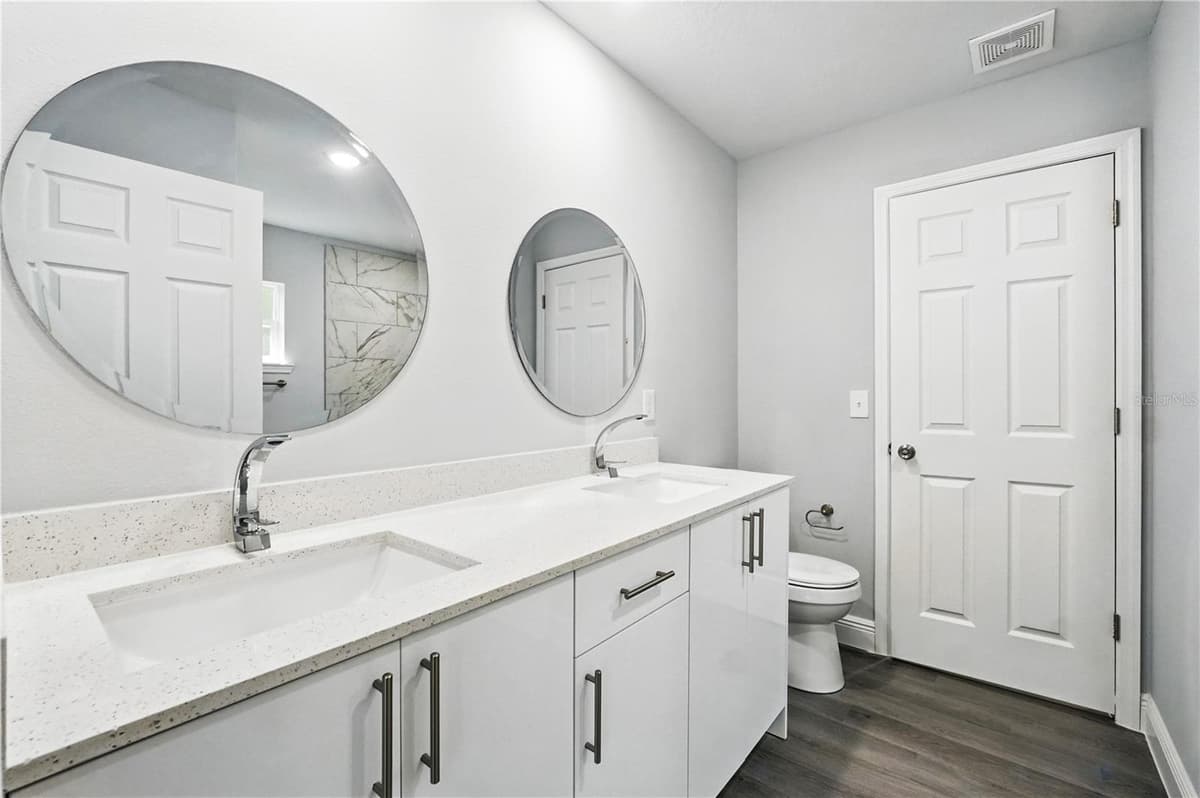 225 STARLING COURT — photo 7 of 14
