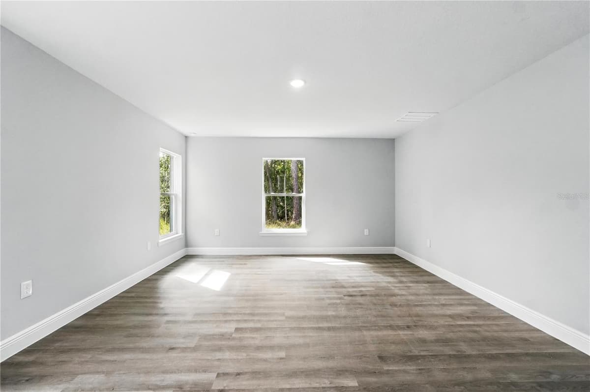 225 STARLING COURT — photo 10 of 14