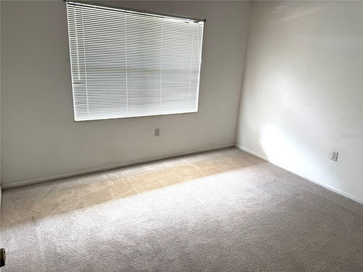 425 30TH AVENUE — photo 17 of 40