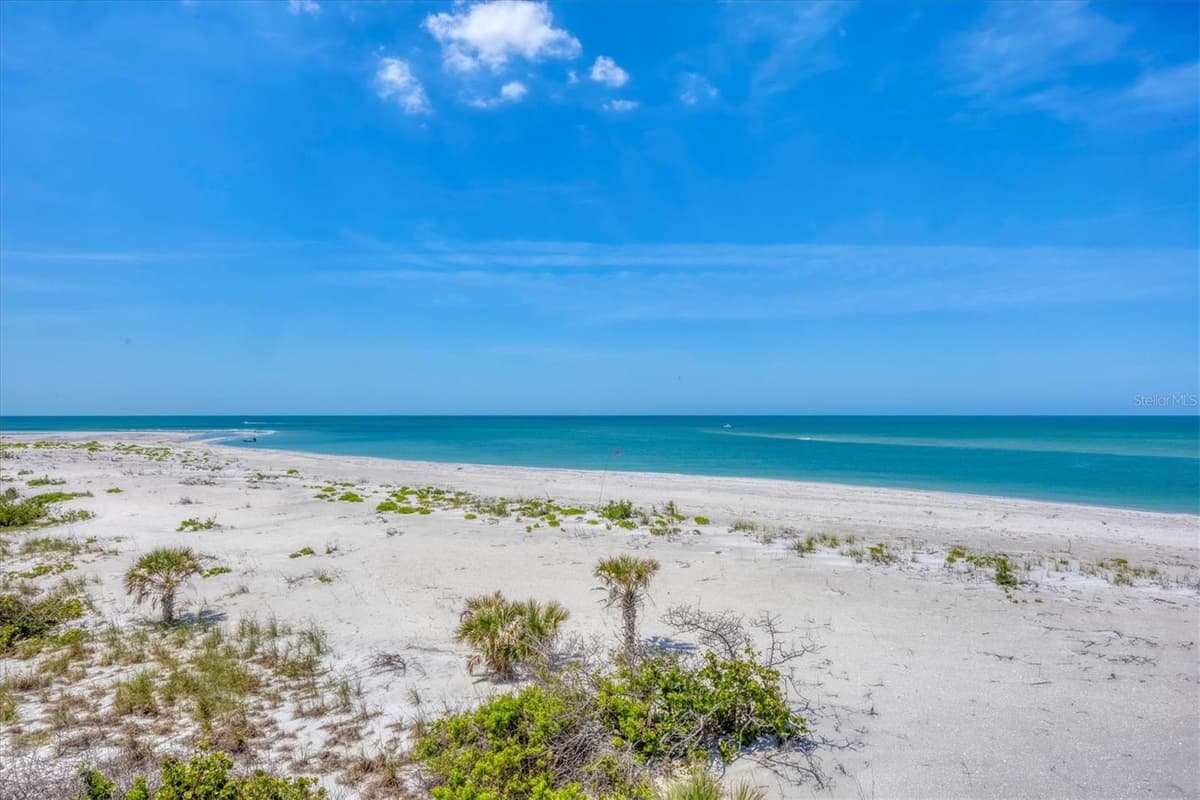 6890 PALM ISLAND DRIVE — photo 44 of 66