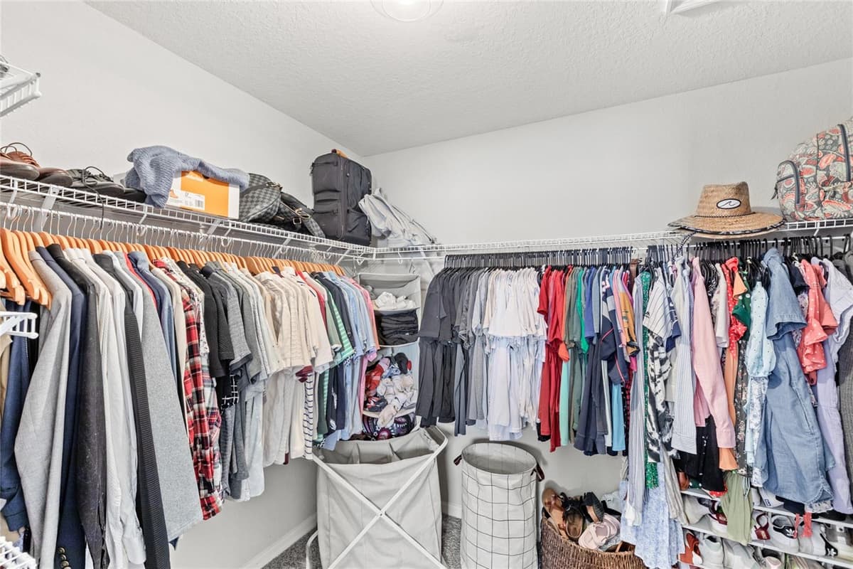 4215 SWAN STREET — photo 18 of 41