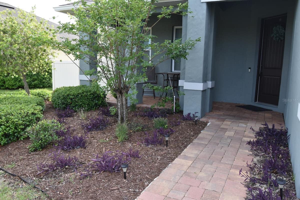 709 CALABRIA WAY — photo 3 of 26