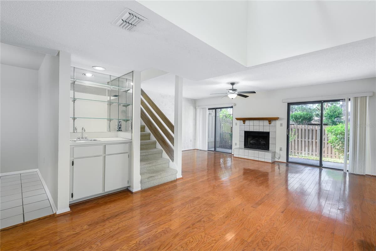 135 HERON BAY CIRCLE — photo 7 of 32