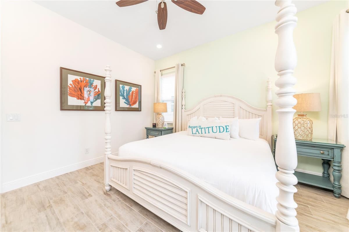 2988 SALTED RIM ROAD — photo 9 of 32