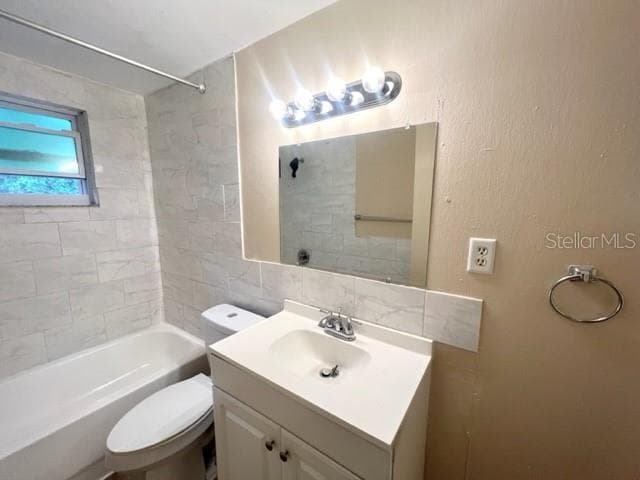 9418 GREYSTONE ROAD — photo 18 of 19