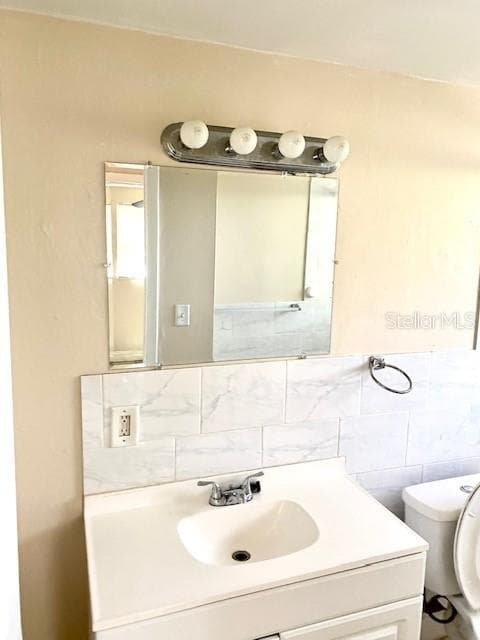 9418 GREYSTONE ROAD — photo 17 of 19
