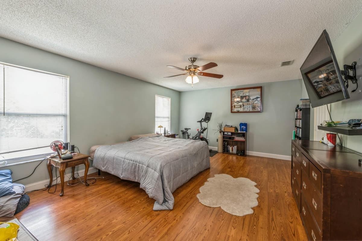 502 FREEMAN STREET — photo 8 of 21