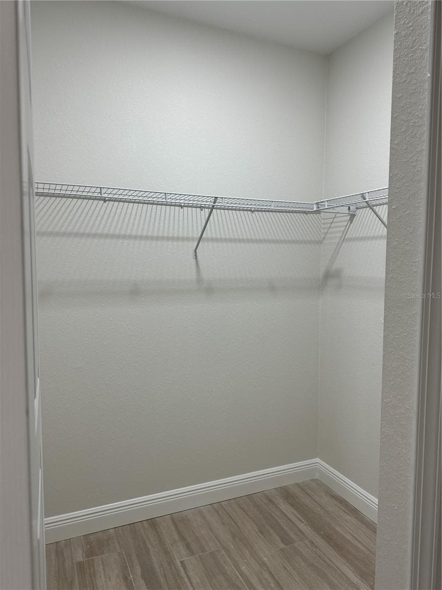 20296 RUTHERFORD AVENUE — photo 13 of 32