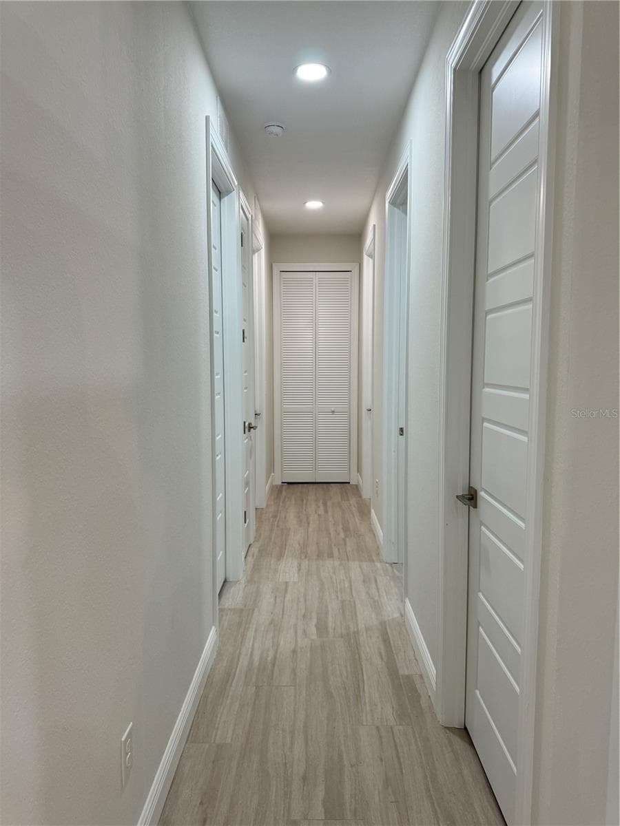20296 RUTHERFORD AVENUE — photo 28 of 32