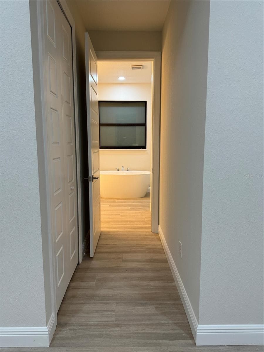20296 RUTHERFORD AVENUE — photo 14 of 32