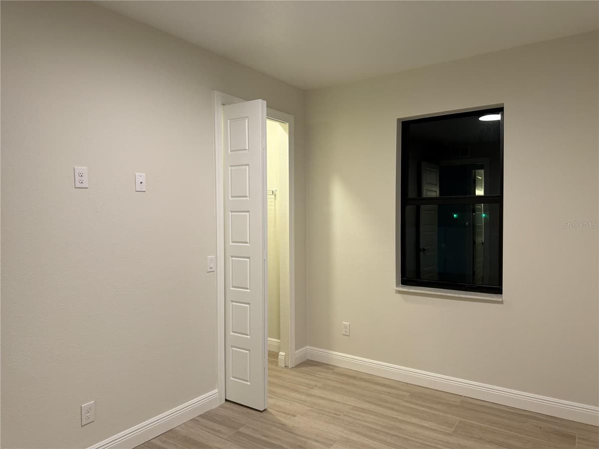 20296 RUTHERFORD AVENUE — photo 24 of 32