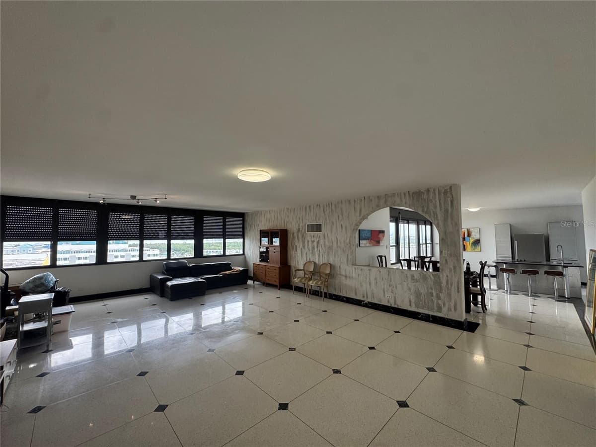 5757 AVE ISLA VERDE — photo 2 of 28