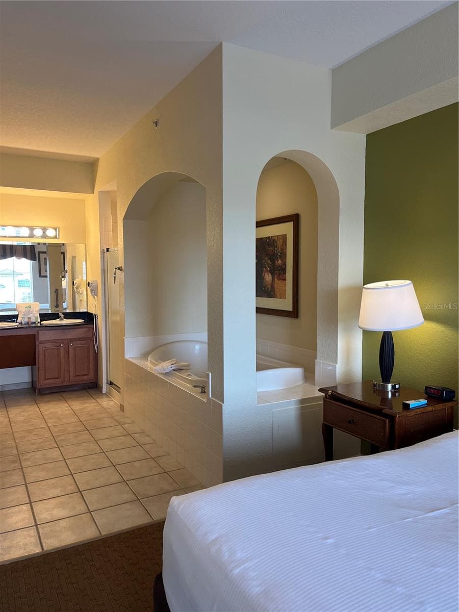 8101 RESORT VILLAGE DRIVE — photo 14 of 41