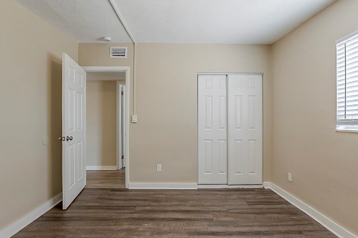 4010 EMERSON AVENUE — photo 17 of 23