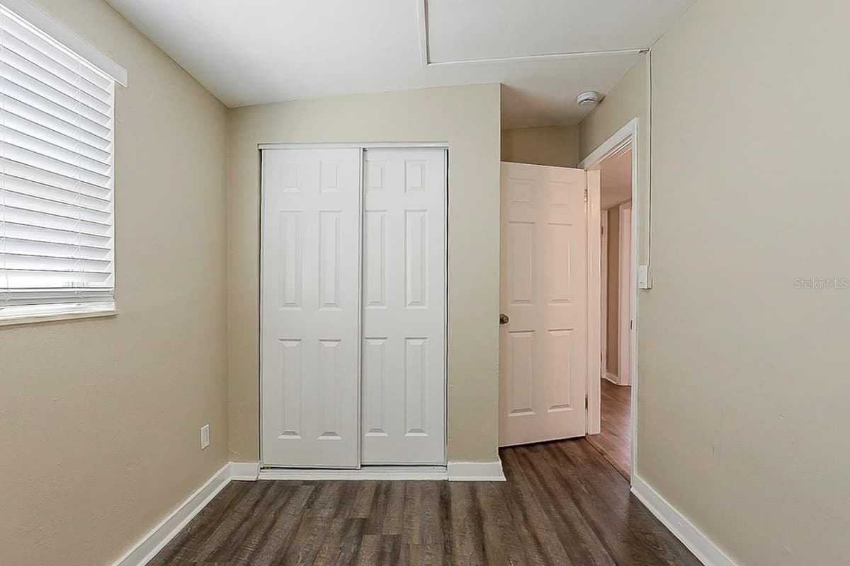 4010 EMERSON AVENUE — photo 11 of 23