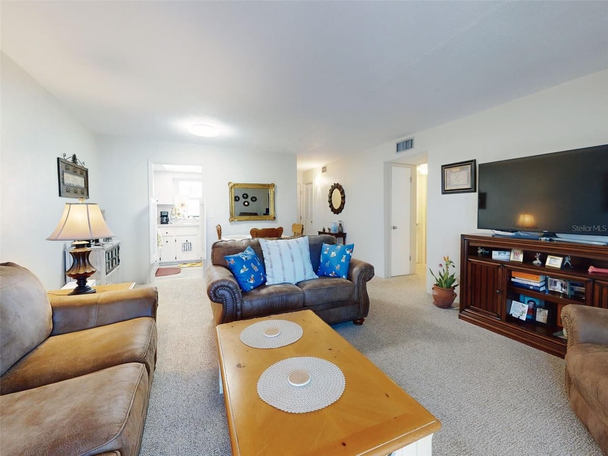 2101 ATLANTIC AVENUE — photo 18 of 48