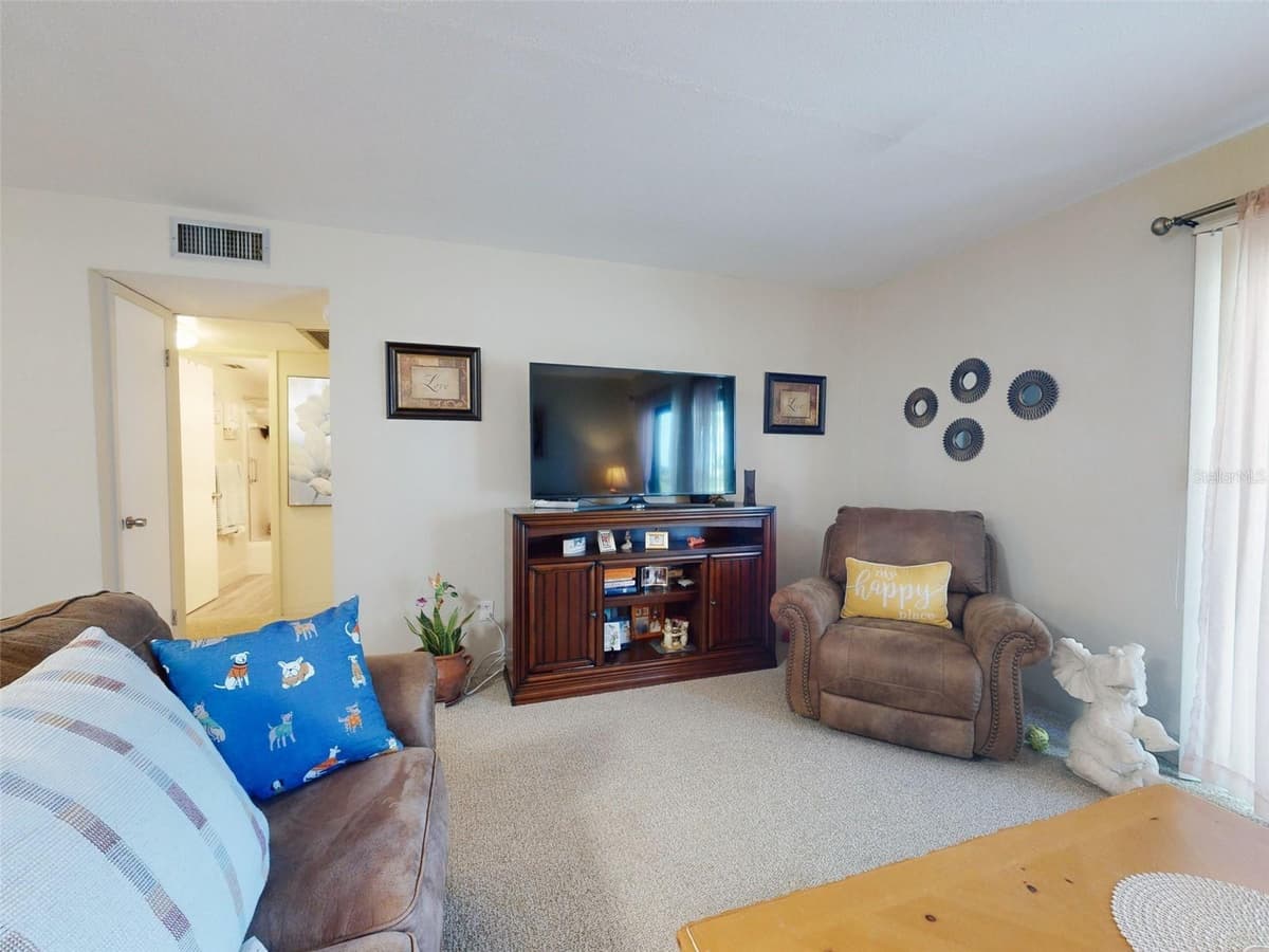 2101 ATLANTIC AVENUE — photo 19 of 48