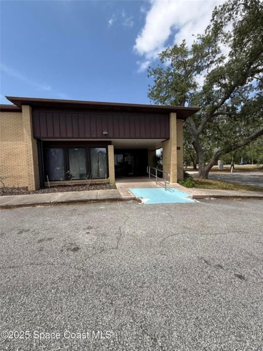 1855 JESS PARRISH COURT — photo 12 of 12