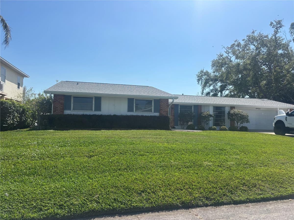 4411 DOLPHIN LANE — photo 1 of 21