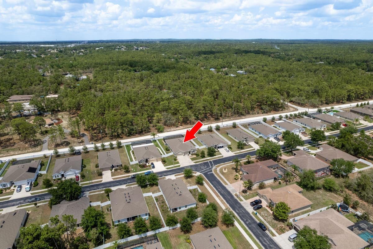13637 BLYTHEWOOD DRIVE — photo 2 of 44