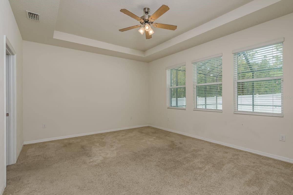 13637 BLYTHEWOOD DRIVE — photo 14 of 44