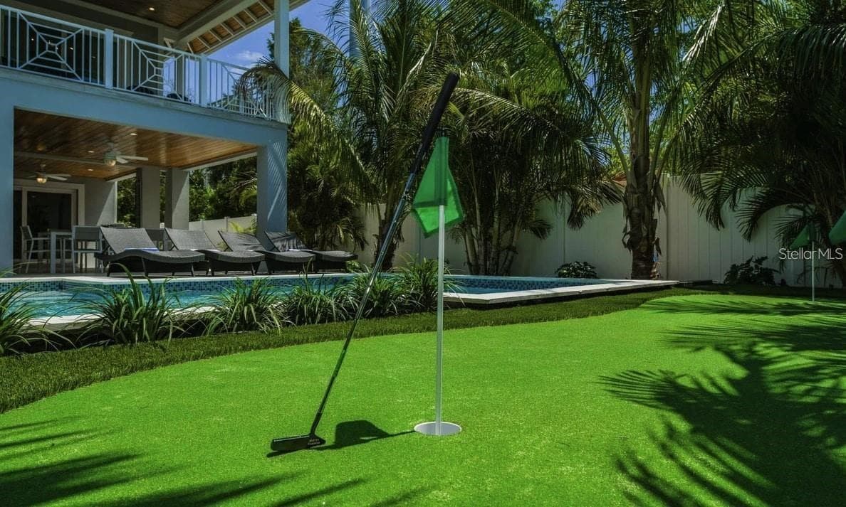 212 SPRING AVENUE — photo 31 of 32