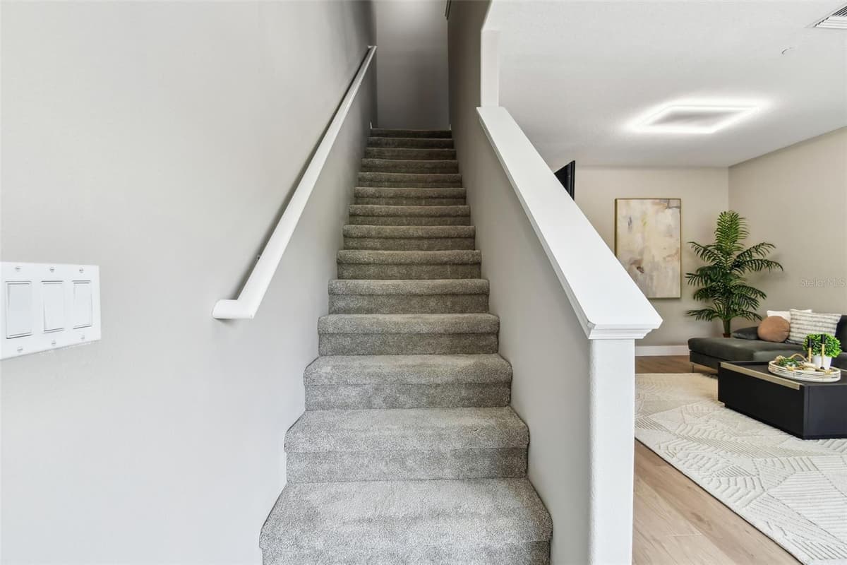 2547 LEXINGTON OAK DRIVE — photo 19 of 34
