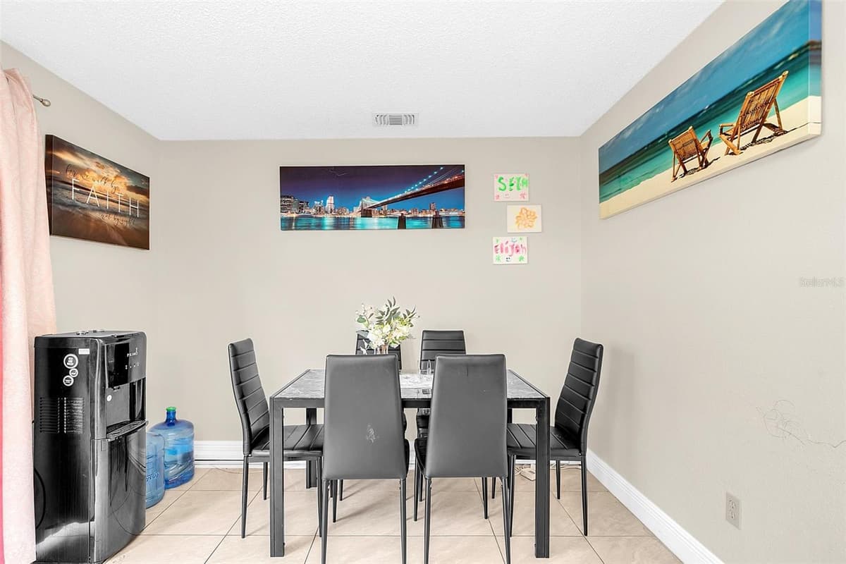 1612 SANDY POINT SQUARE — photo 14 of 26