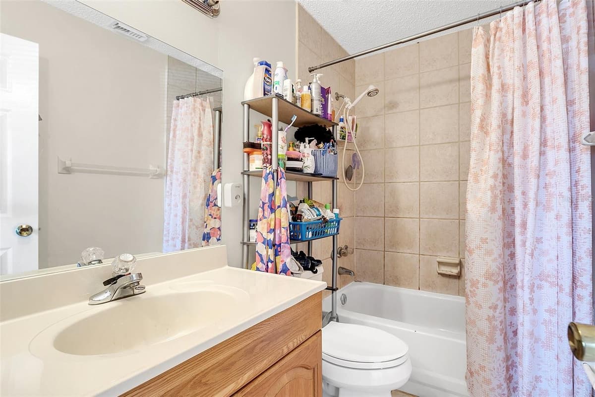 1612 SANDY POINT SQUARE — photo 17 of 26
