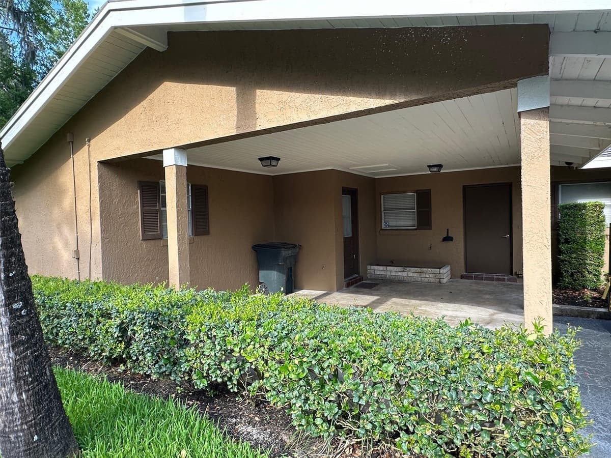 502 AIRPORT BOULEVARD — photo 18 of 21