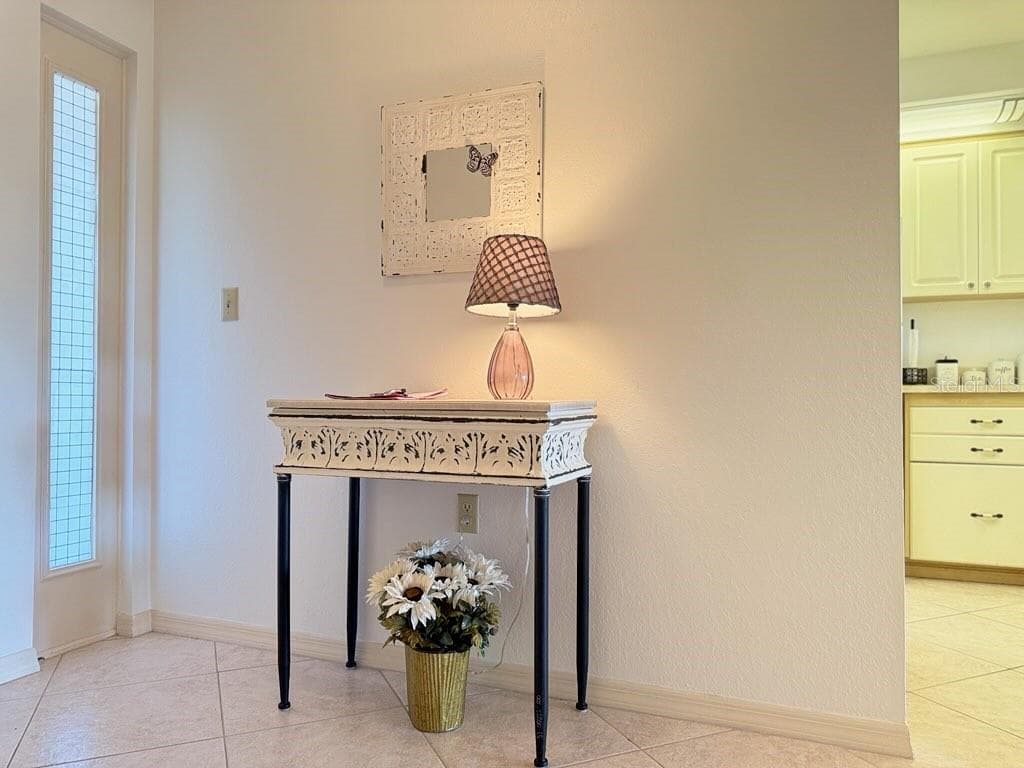 460 BOUCHELLE DRIVE — photo 6 of 44