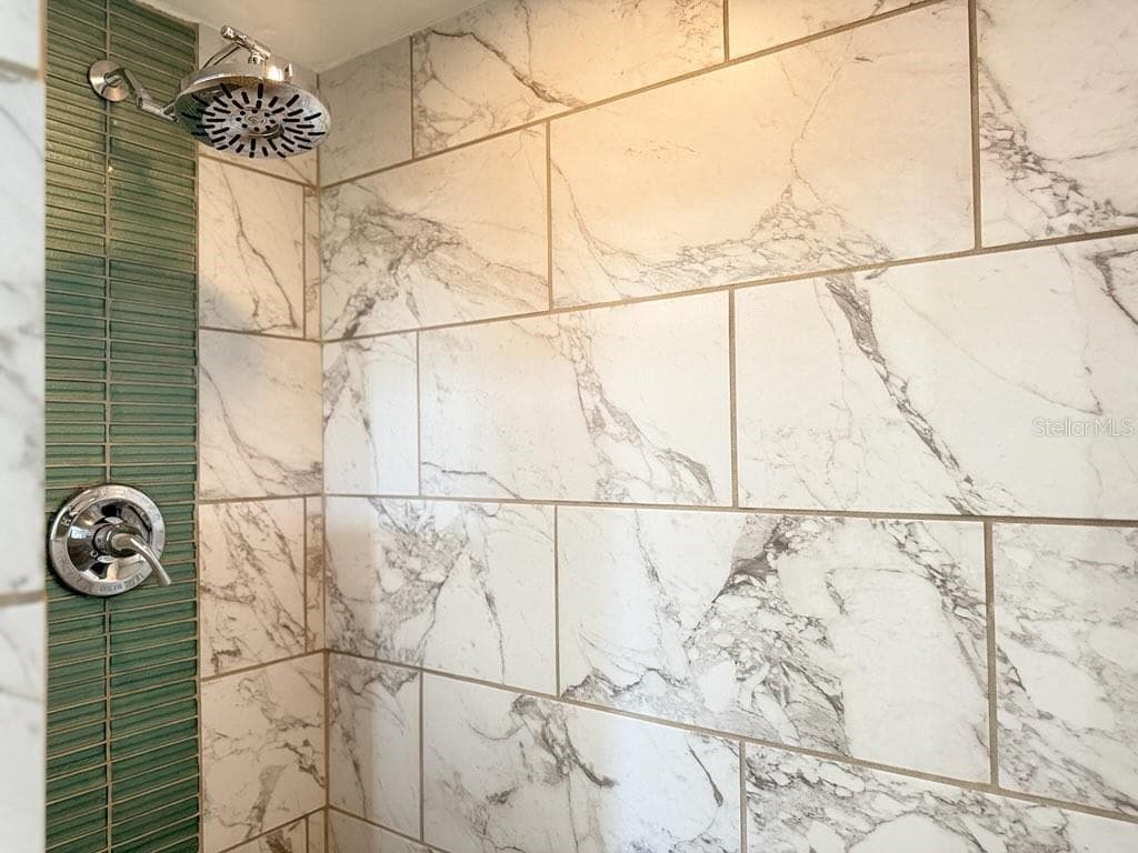 460 BOUCHELLE DRIVE — photo 26 of 44