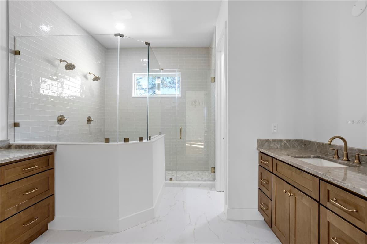 4316 RENELLIE DRIVE — photo 24 of 31
