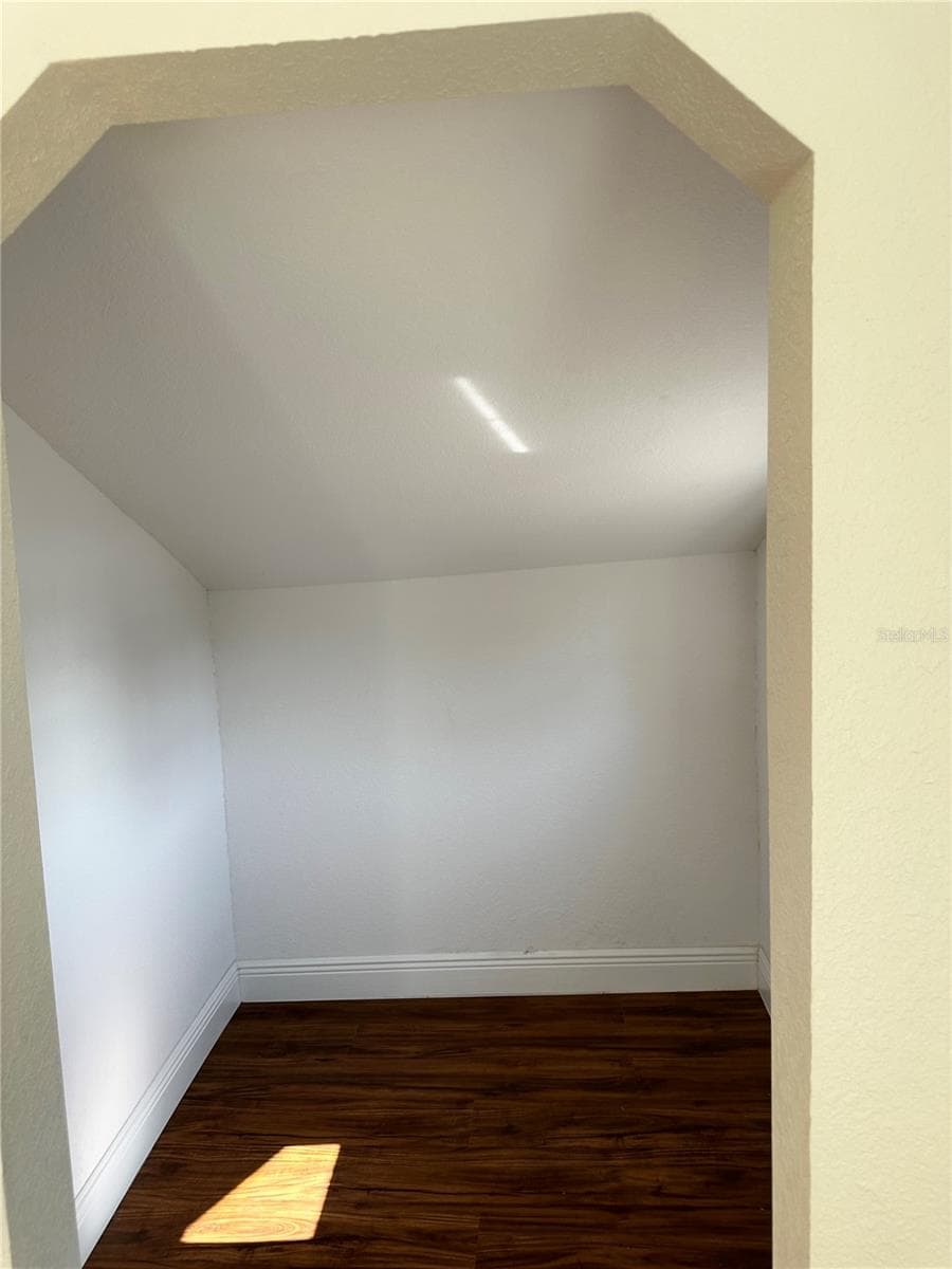 1310 POLK CITY ROAD — photo 20 of 23