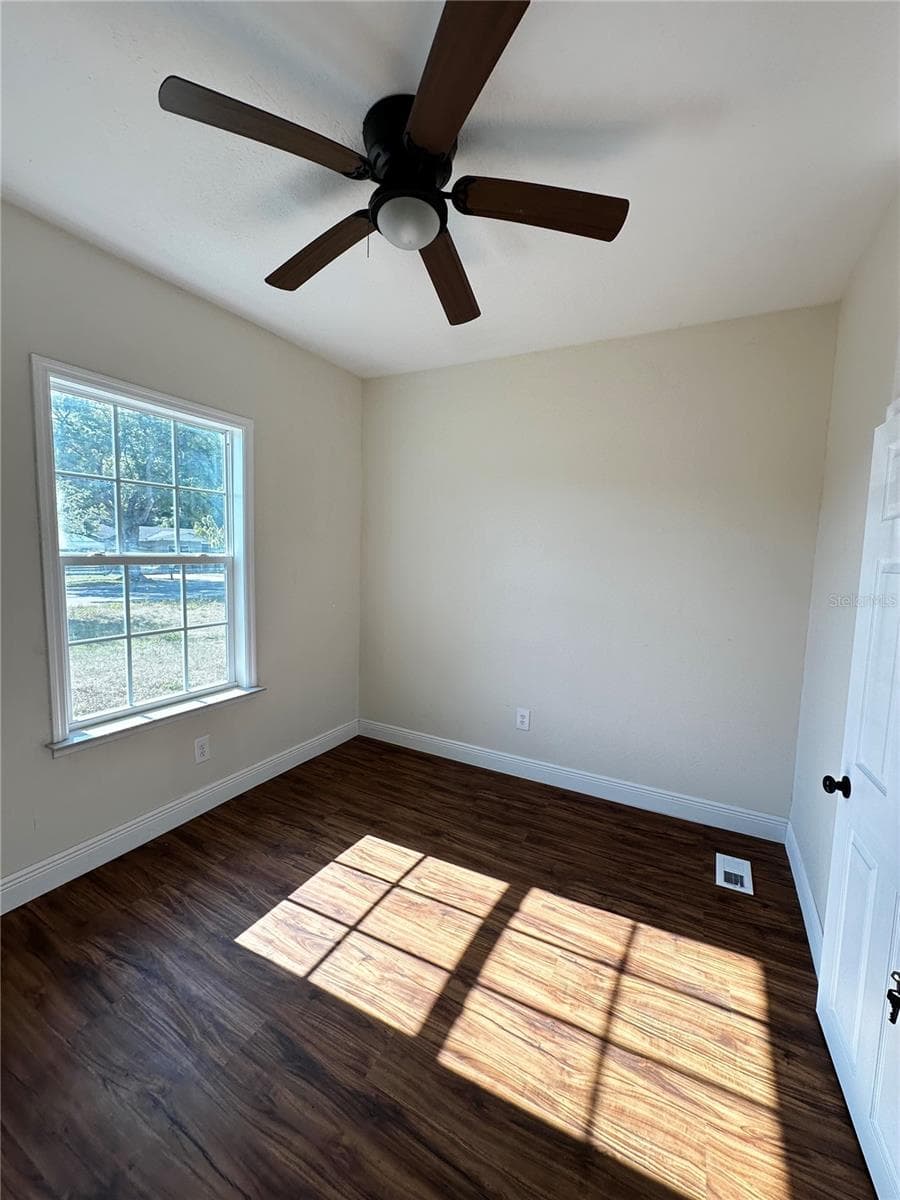 1310 POLK CITY ROAD — photo 18 of 23
