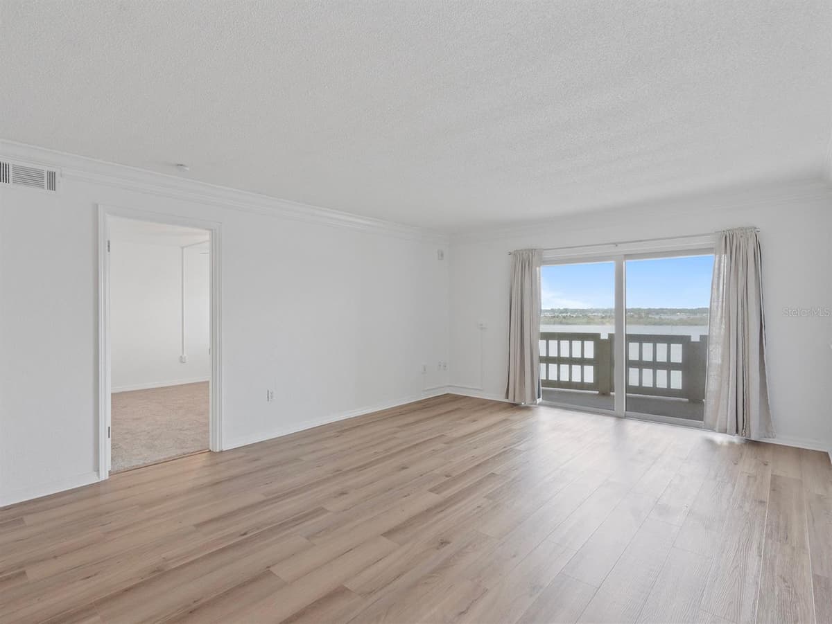 3606 PENINSULA DRIVE — photo 23 of 74