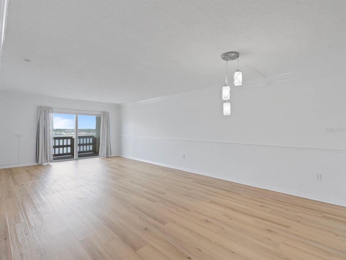 3606 PENINSULA DRIVE — photo 3 of 74