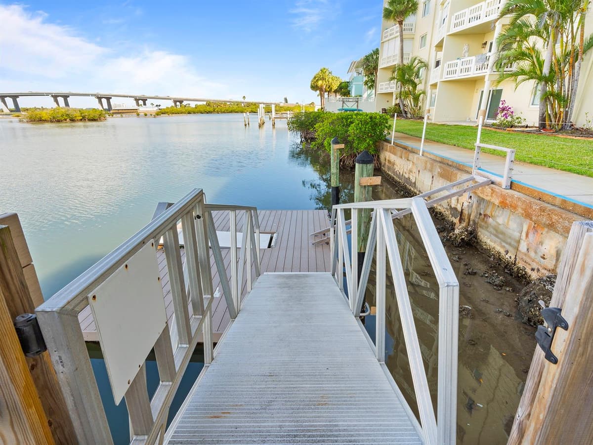 3606 PENINSULA DRIVE — photo 40 of 74