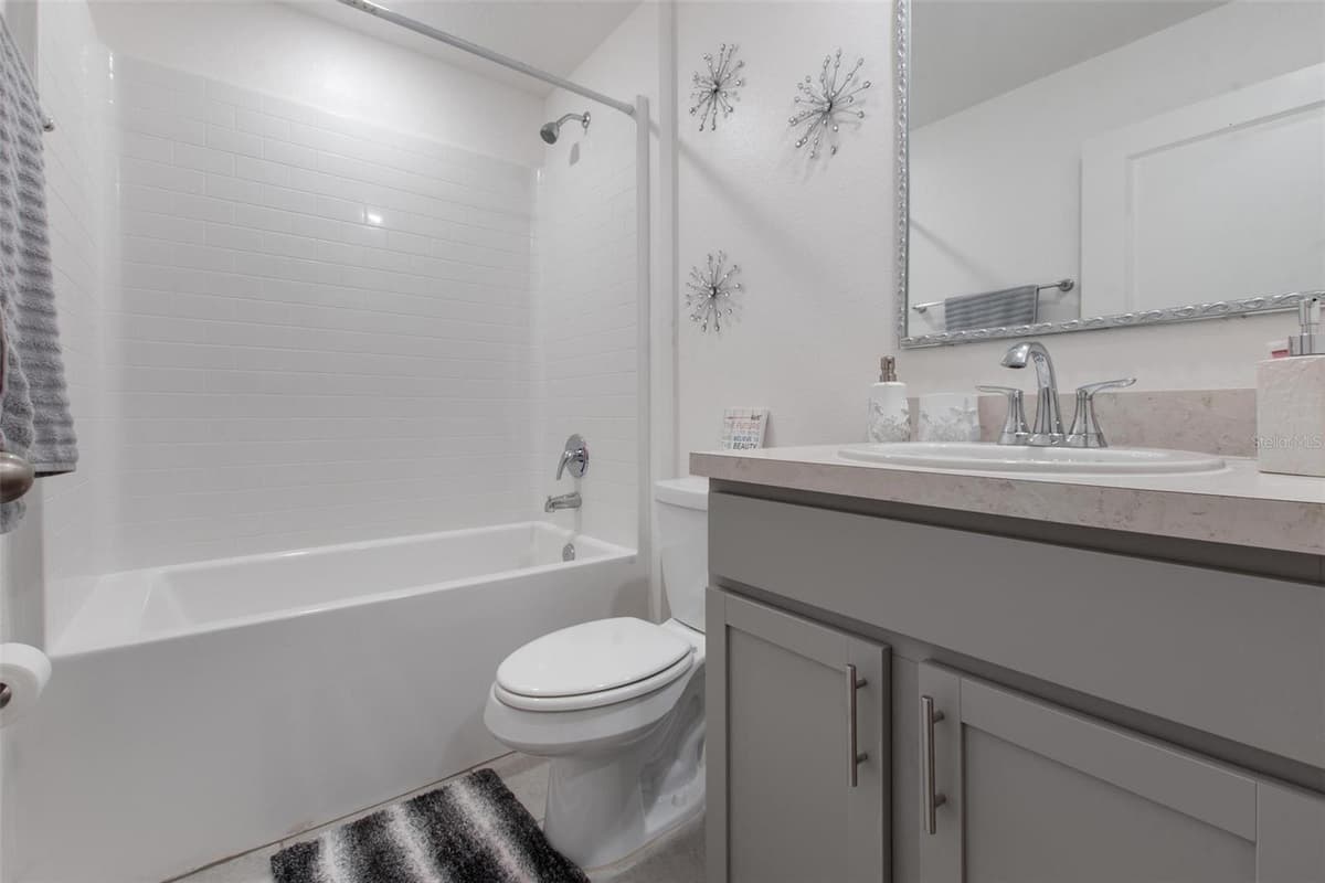 500 RIO GRANDE DRIVE — photo 19 of 28