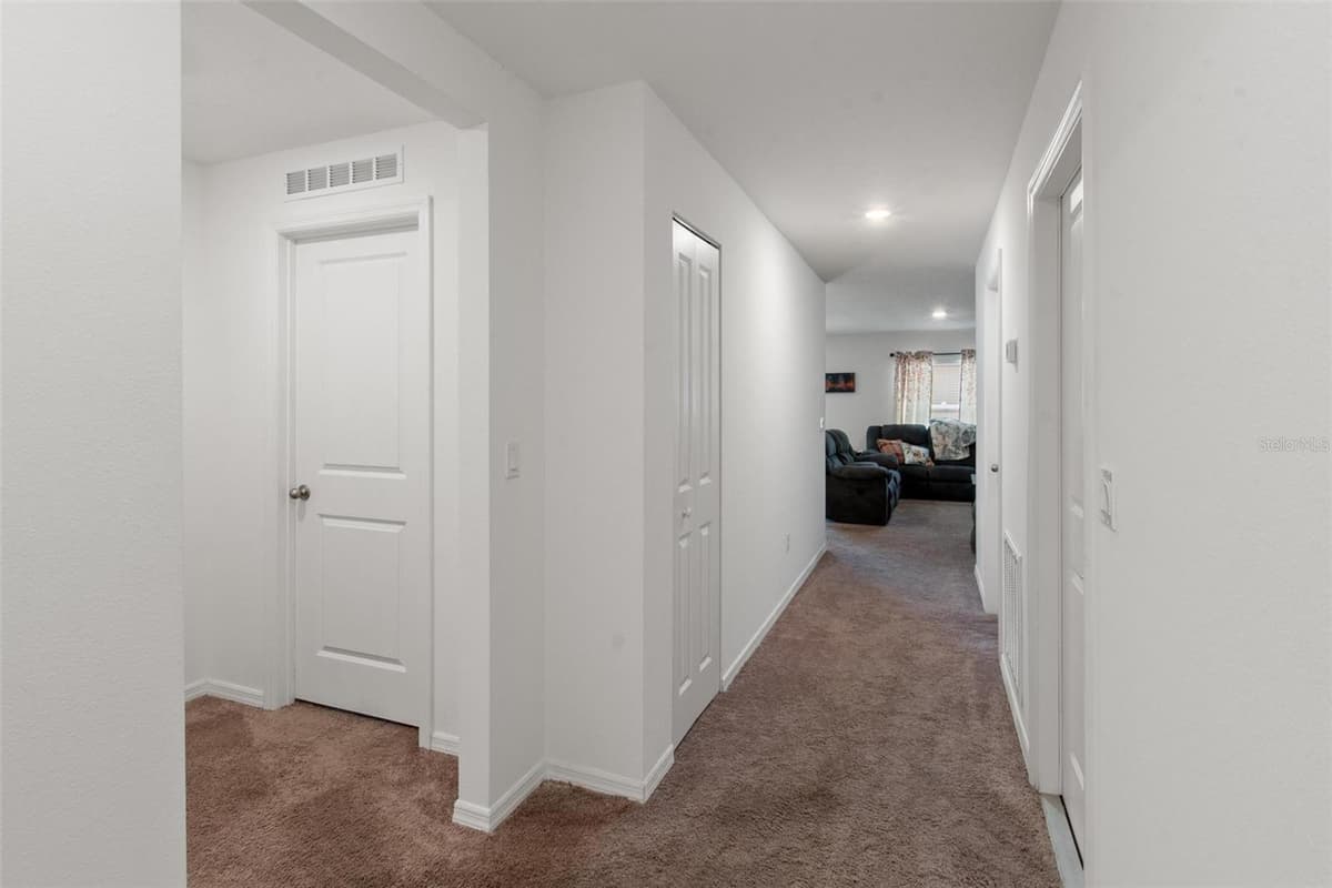 500 RIO GRANDE DRIVE — photo 13 of 28