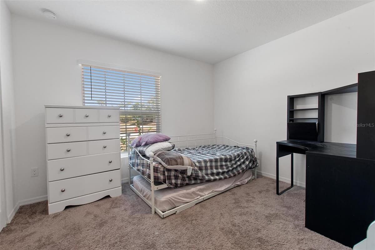500 RIO GRANDE DRIVE — photo 17 of 28