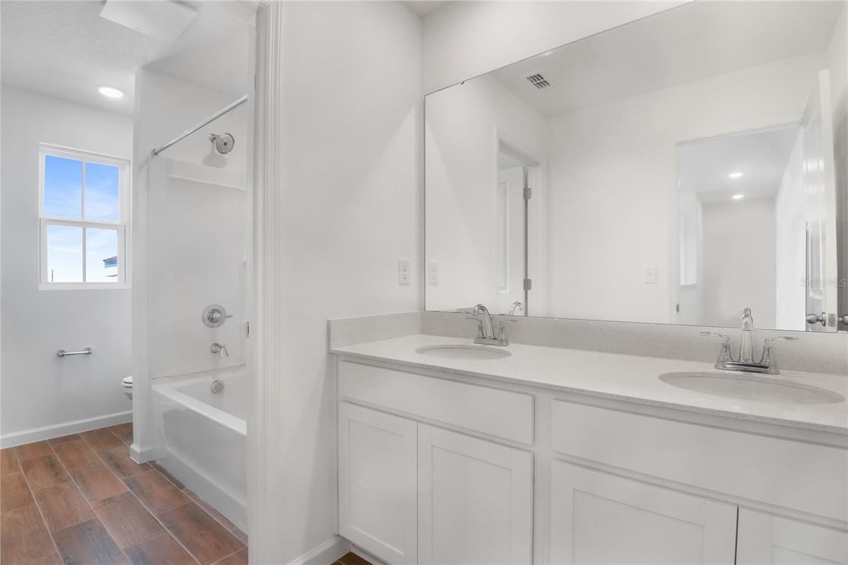 1007 WISTERIA WAY — photo 15 of 21