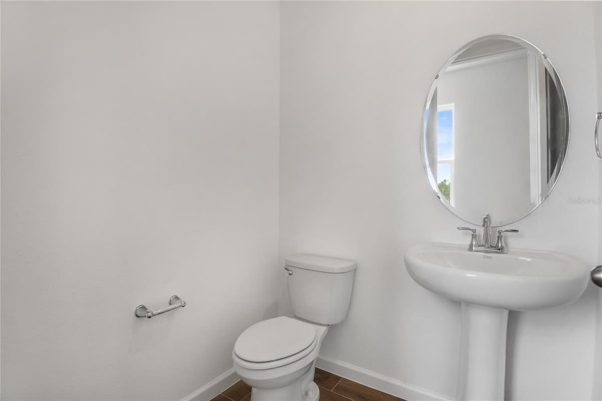 1007 WISTERIA WAY — photo 3 of 21